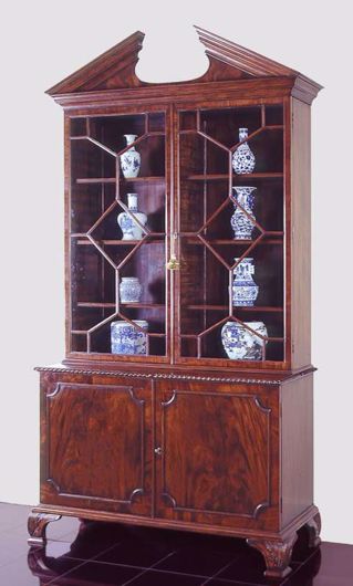 Picture of CHIPPENDALE STYLE MAHOGANY DISPLAY CABINET